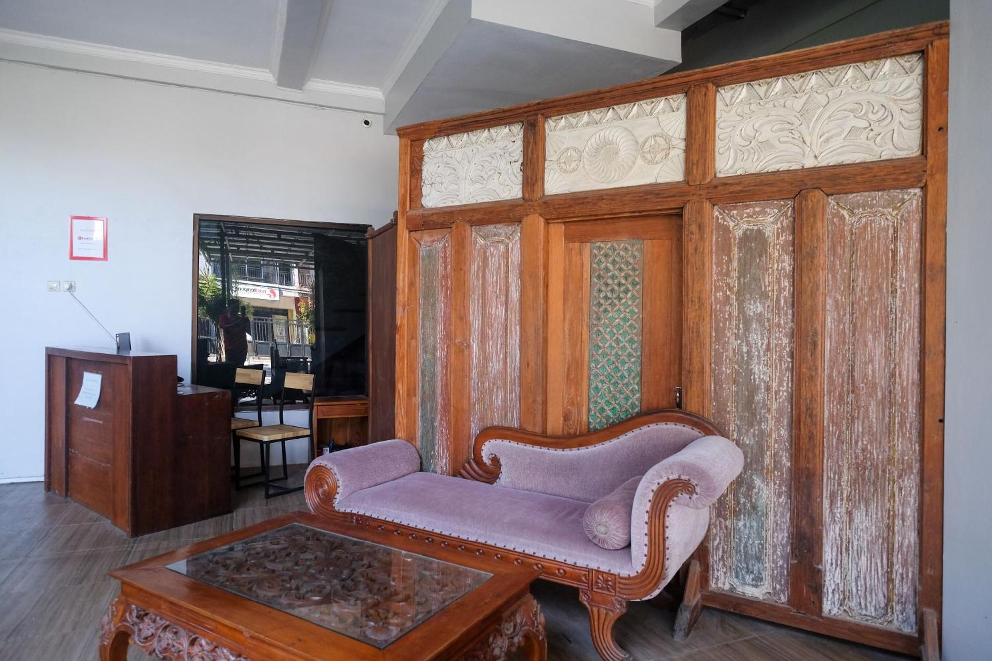 Reddoorz Syariah Near Pakuwon Mall Jogja Kejayan Exterior foto